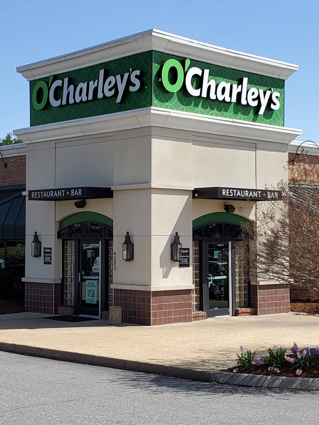 OCharley’s Restaurant & Bar | restaurant | 4505 Landover Rd, Greensboro, NC 27407, USA | 3368525758 OR +1 336-852-5758