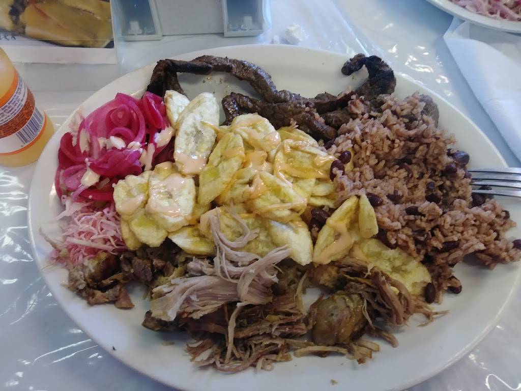 Honduras Restaurant Avilas Tipico | restaurant | 902 W Busch Blvd, Tampa, FL 33612, USA | 8139353511 OR +1 813-935-3511