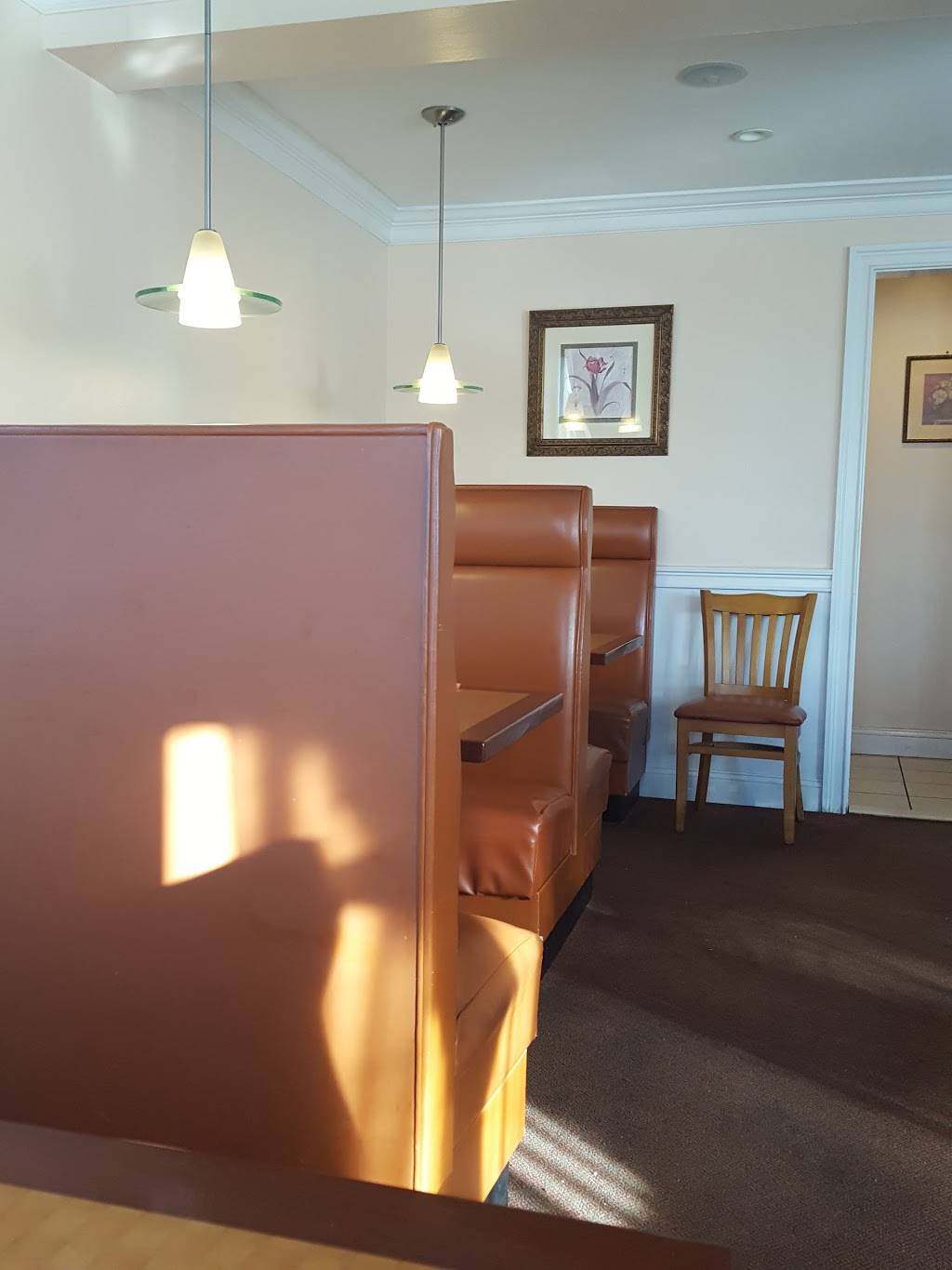 Lee PO Chinese Kitchen | restaurant | 1066 Farmington Ave, Bristol, CT 06010, USA | 8605891011 OR +1 860-589-1011