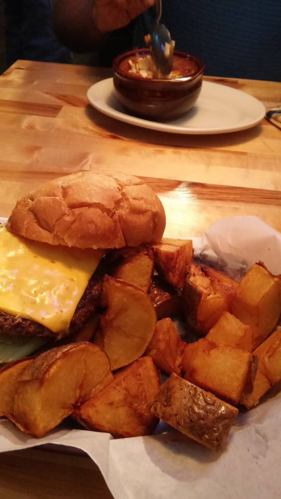 Double TT Steakhouse and Bar | restaurant | 108 E Main St, Drexel, MO 64742, USA | 8166192000 OR +1 816-619-2000