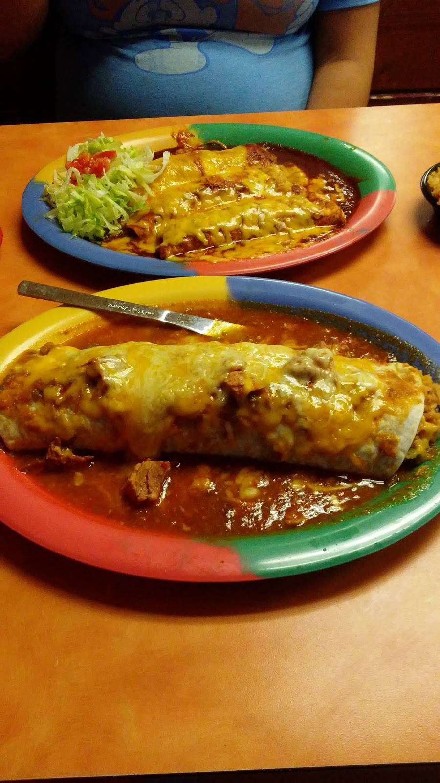 Adolphs Mexican Foods | restaurant | 4030 Kennedy Dr, East Moline, IL 61244, USA | 3097558427 OR +1 309-755-8427