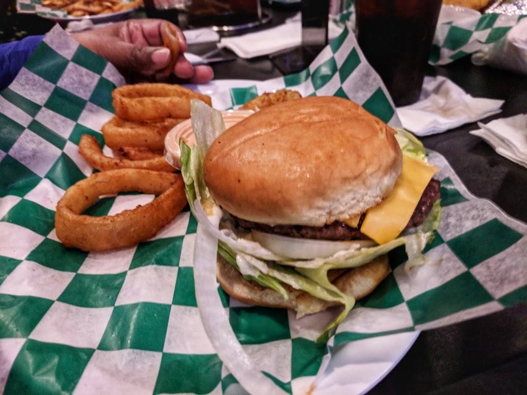 Southern Flair Pub House | restaurant | 1400 Kempsville Rd Suite 134, Chesapeake, VA 23320, USA | 7578424300 OR +1 757-842-4300