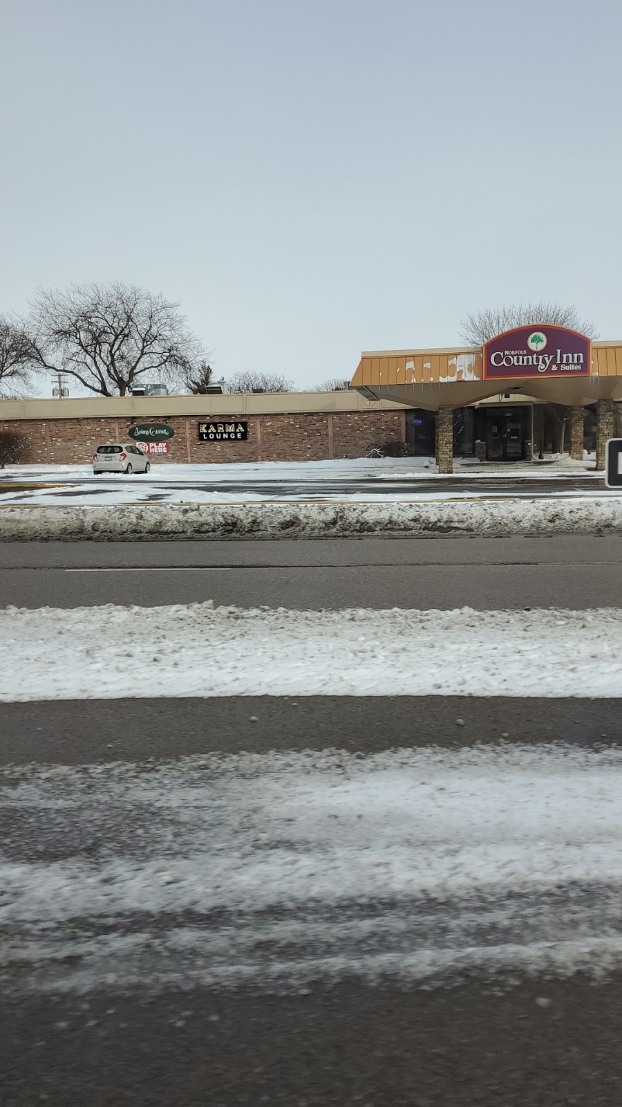 Aroma Circuit | night club | 1201 South 13th Street Located inside Norfolk Country Inn, Norfolk, NE 68701, USA | 4022250808 OR +1 402-225-0808