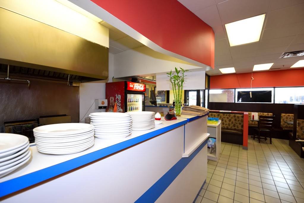First Choice Fish & Chips | restaurant | 570 Westney Rd S, Ajax, ON L1S 6V5, Canada | 9054267001 OR +1 905-426-7001