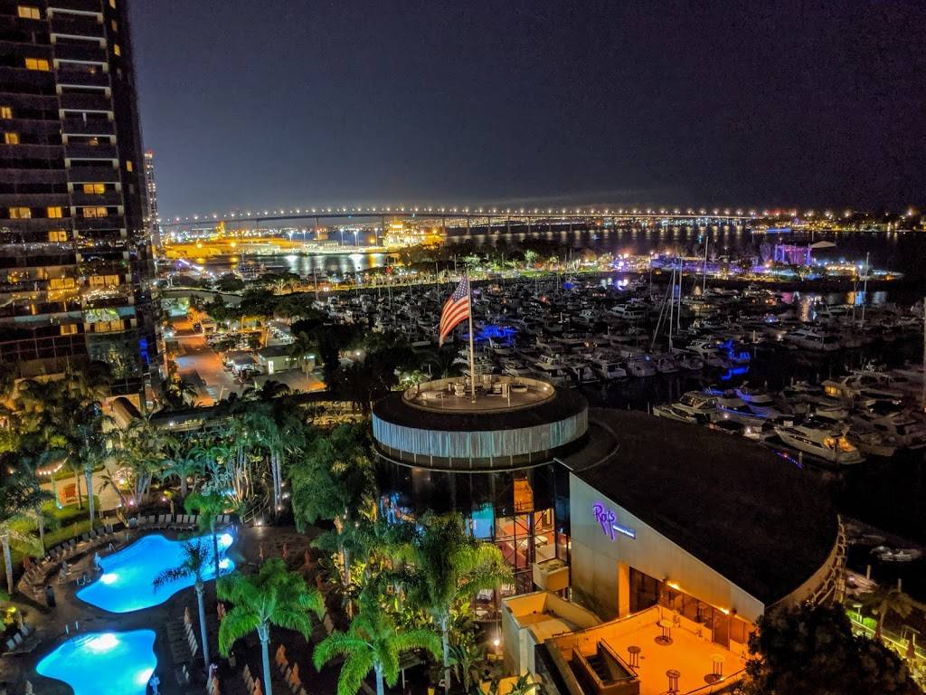 Roys Restaurant | restaurant | 333 W Harbor Dr, San Diego, CA 92101, USA | 6192397697 OR +1 619-239-7697