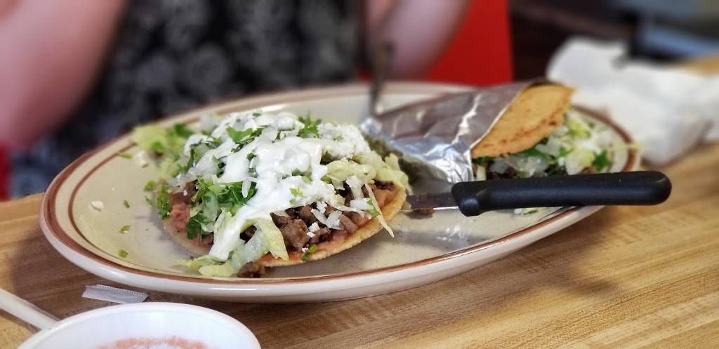 Fiesta Del Mar | restaurant | 11320 E 21st St, Tulsa, OK 74129, USA | 9184379299 OR +1 918-437-9299