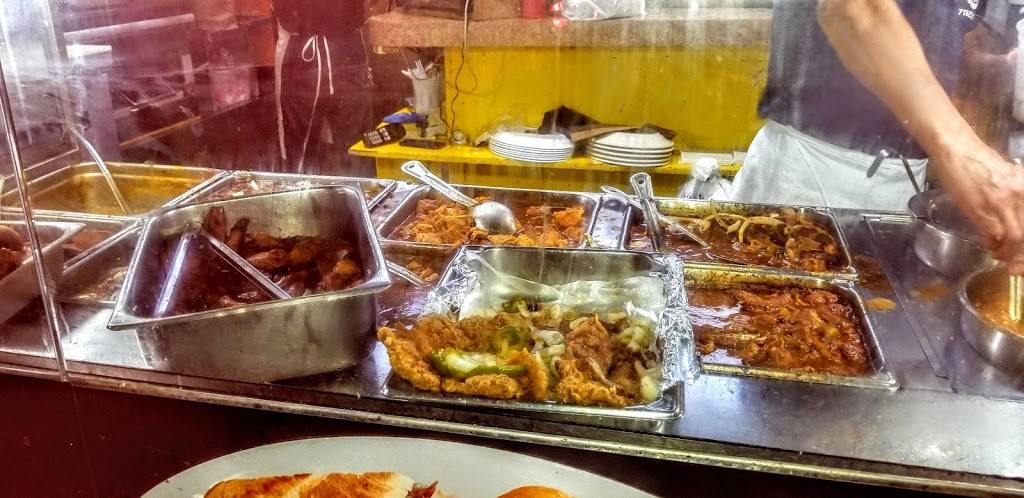 Jennifers | restaurant | 153-41 Hillside Avenue, Jamaica, NY 11432, USA | 7185231551 OR +1 718-523-1551