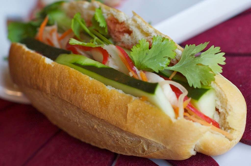 Cafe Thanh Truc | restaurant | 1037 S 8th St, Philadelphia, PA 19147, USA | 2156299966 OR +1 215-629-9966