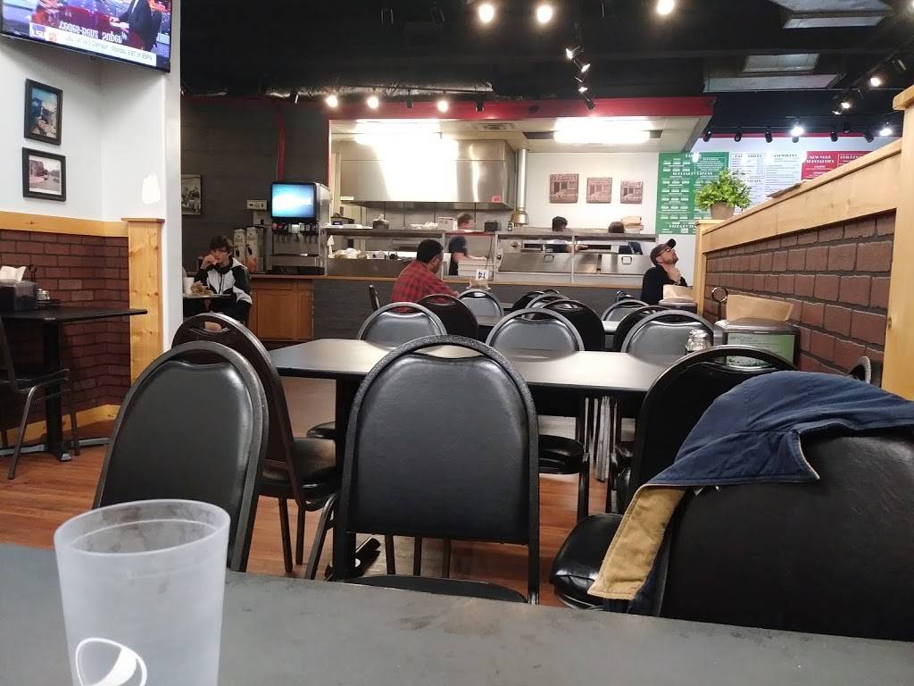 New York Pizza Ocean Springs | restaurant | 1630 Bienville Blvd, Ocean Springs, MS 39564, USA | 2288721677 OR +1 228-872-1677