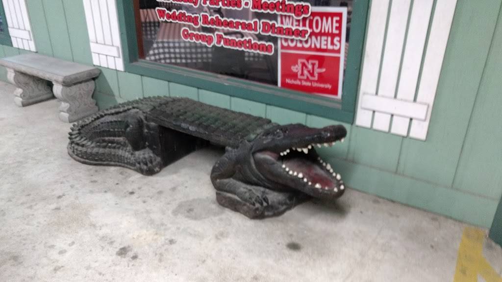 Bubbas II Po-Boys & Seafood | restaurant | 212 E Bayou Rd, Thibodaux, LA 70301, USA | 9854490900 OR +1 985-449-0900