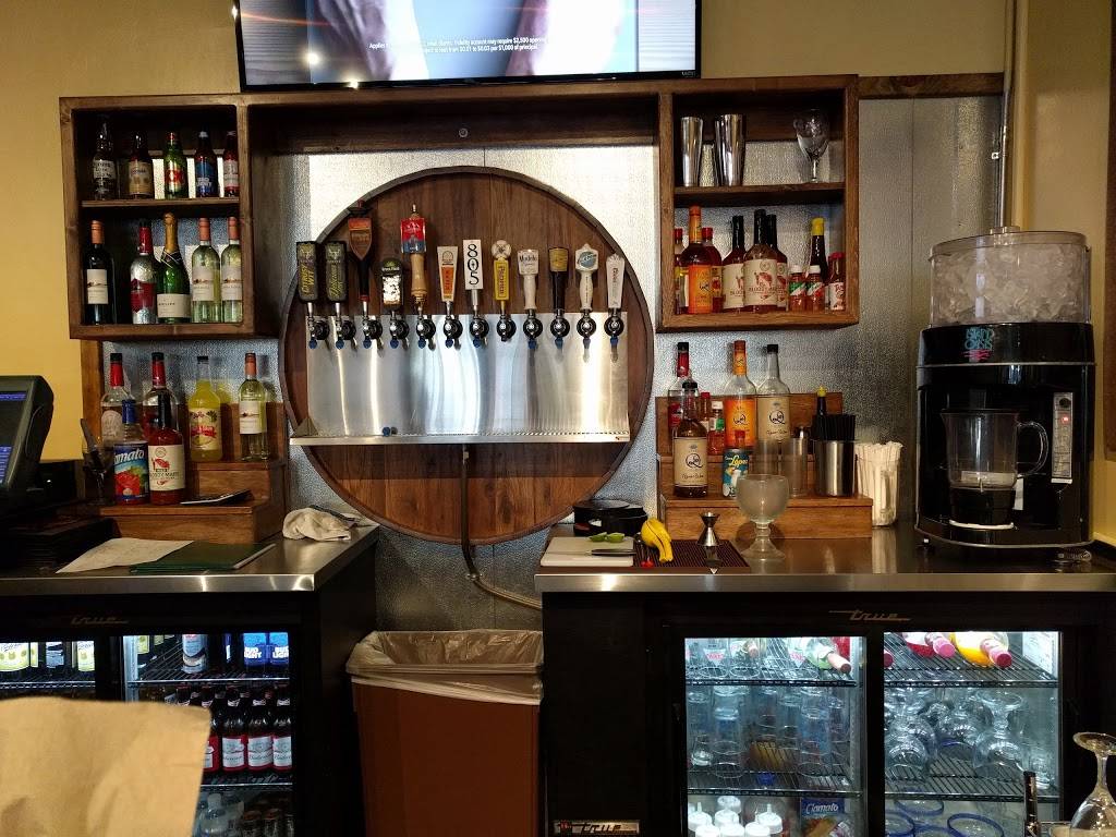 Primos Mexican Food & Cantina | restaurant | 7770 Regents Rd #109, San Diego, CA 92122, USA | 8586380003 OR +1 858-638-0003