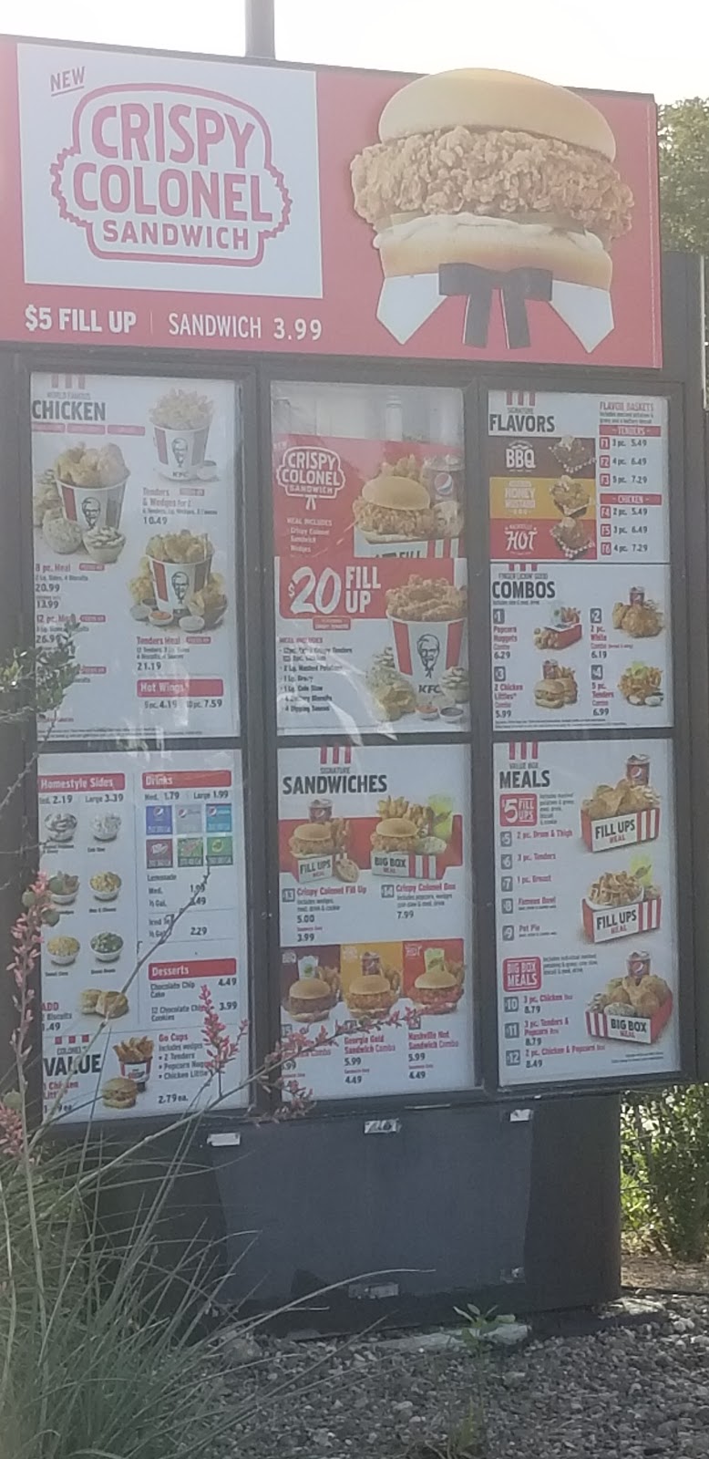 KFC | restaurant | 201 S 77 Sunshine Strip, Harlingen, TX 78550, USA | 9564255392 OR +1 956-425-5392