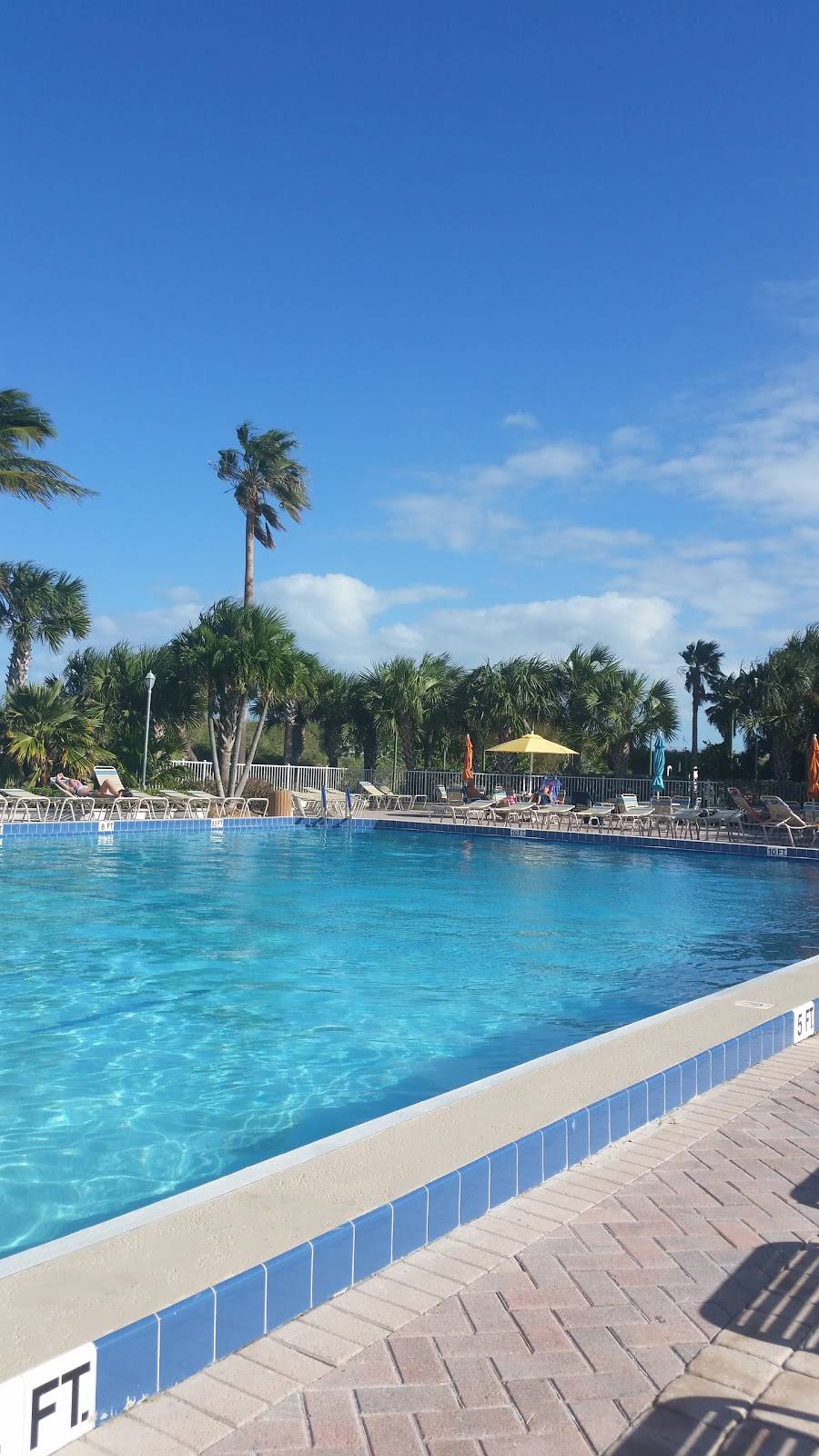 The Inn Restaurant at Ocean Village | restaurant | 2400 S Ocean Dr, Fort Pierce, FL 34949, USA | 7725774344 OR +1 772-577-4344