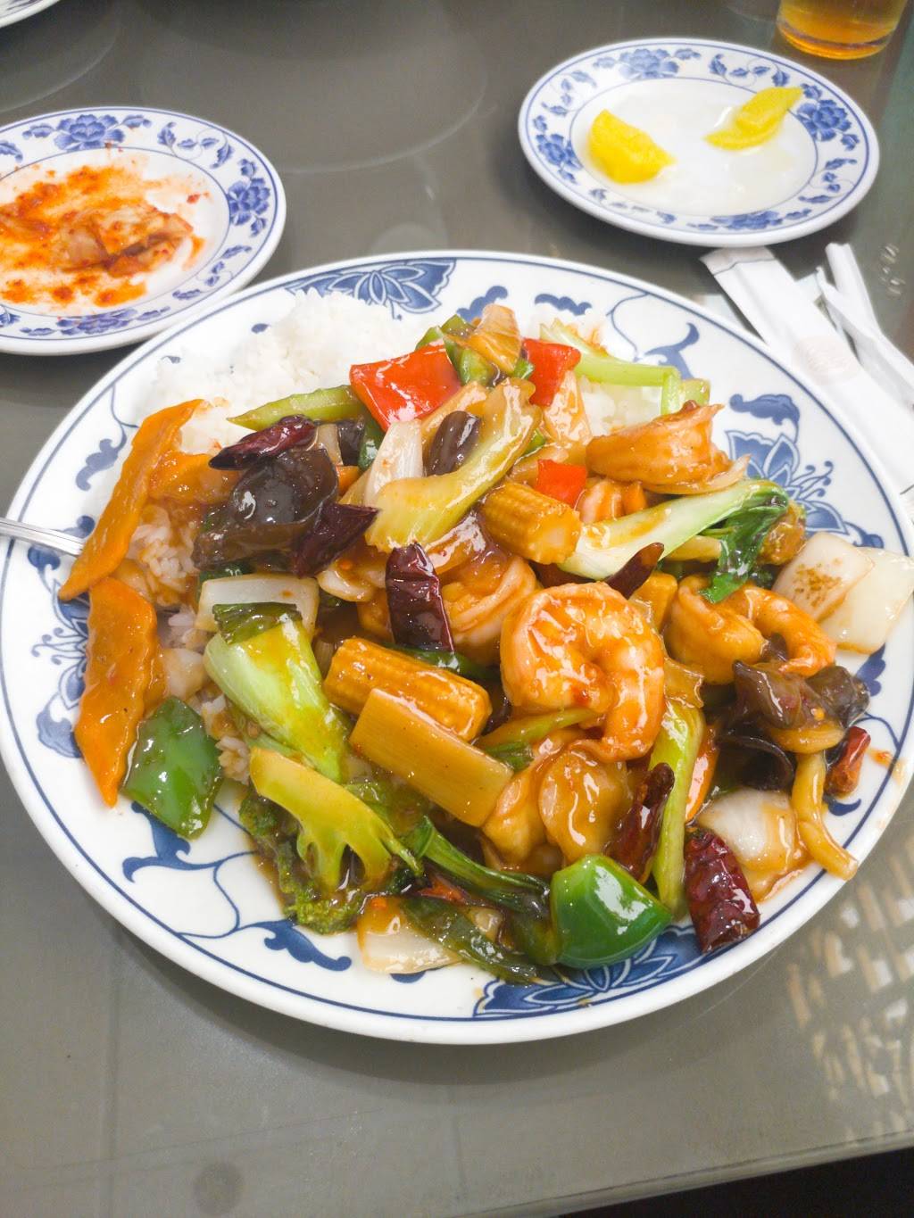 Yen Jing Chinese Restaurant | restaurant | 5302 Buford Hwy NE, Atlanta, GA 30340, USA | 7704546688 OR +1 770-454-6688