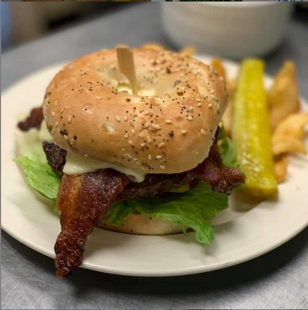 The Loft at Sweet Water Featuring Tapped Out | restaurant | 2554 Geryville Pike, Pennsburg, PA 18073, USA | 2156798111 OR +1 215-679-8111