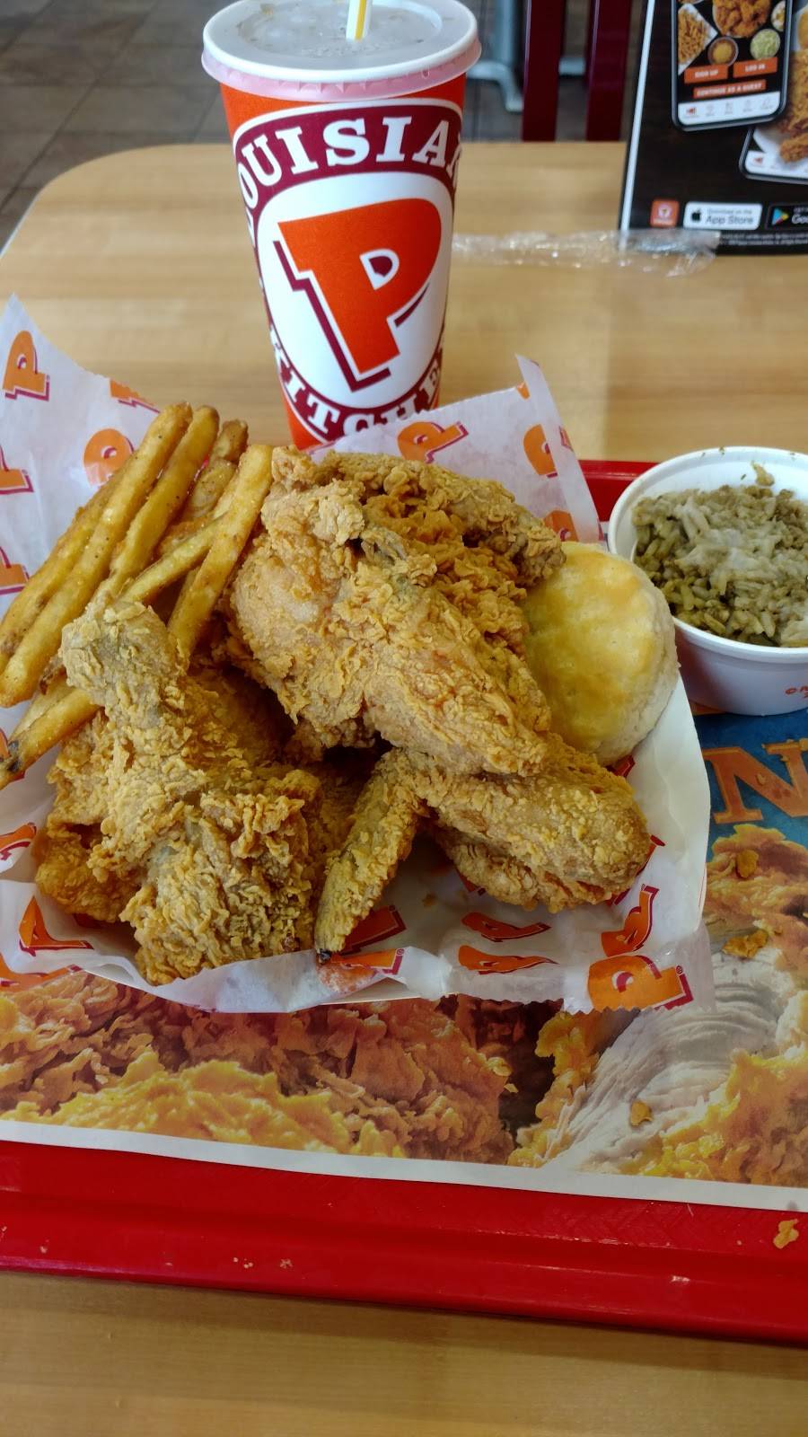 Popeyes Louisiana Kitchen | restaurant | 8350 W Judge Perez Dr, Chalmette, LA 70043, USA | 5042716277 OR +1 504-271-6277
