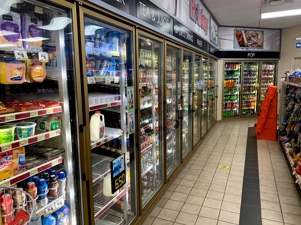 Holiday Stationstores | cafe | 9444 Lake Dr NE, Forest Lake, MN 55025, USA | 6514641904 OR +1 651-464-1904