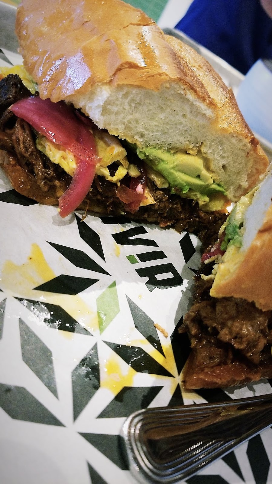 ViV!R | restaurant | 1414 Quincy St NE, Minneapolis, MN 55413, USA | 6123455527 OR +1 612-345-5527