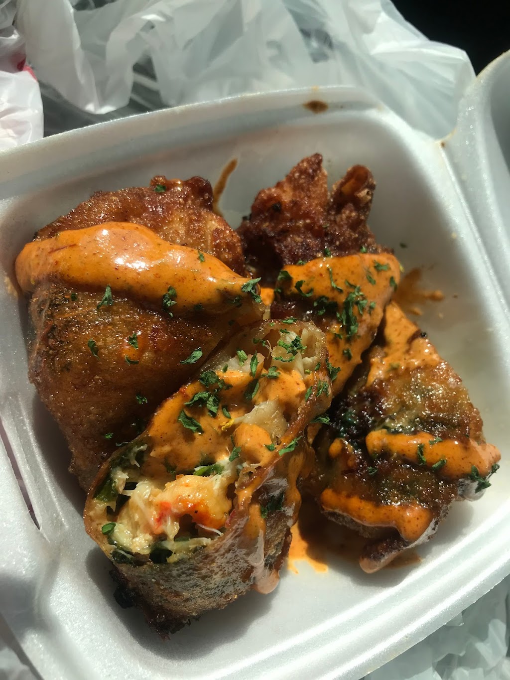 Chrispys Chicken & Eggrolls | restaurant | Inside the Chevron, 2911 Buford Hwy NE, Atlanta, GA 30329, USA | 4049815770 OR +1 404-981-5770