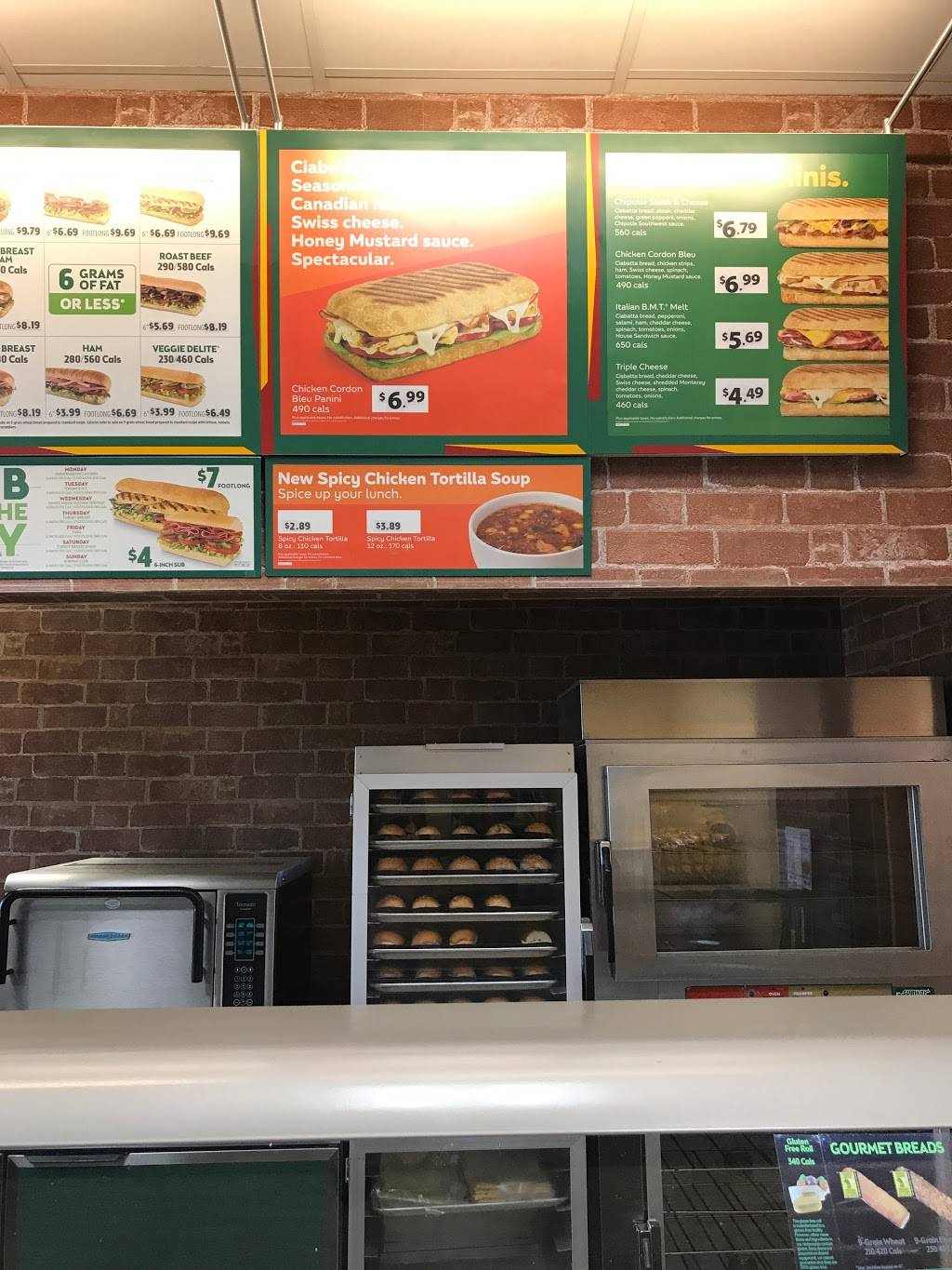 Subway | restaurant | 7677 Markham Rd Unit 2, Markham, ON L3S 3J9, Canada | 9054713425 OR +1 905-471-3425