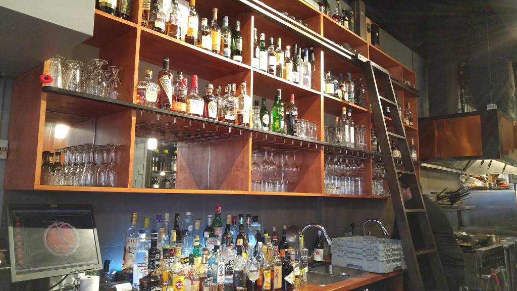 Aperitivo | restaurant | 655 Kanata Ave, Kanata, ON K2T 1H6, Canada | 6135920004 OR +1 613-592-0004