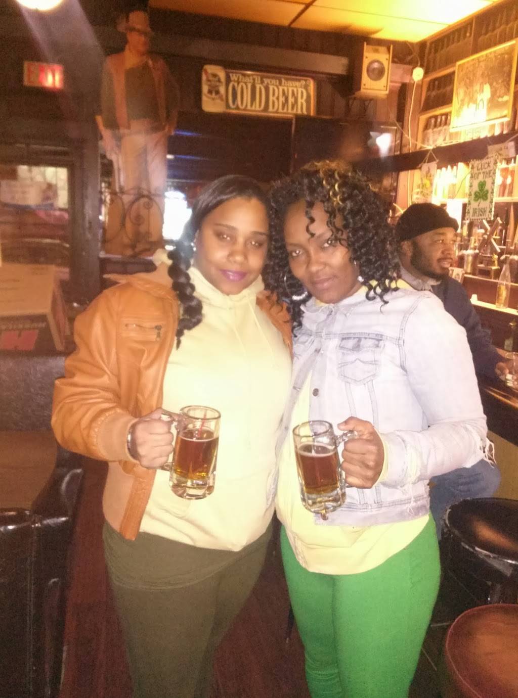 Crown Fried Chicken | restaurant | 849 E Allegheny Ave, Philadelphia, PA 19134, USA | 2157394814 OR +1 215-739-4814