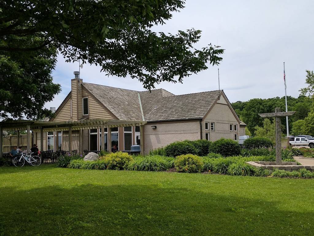 Pokanokas Cafe | restaurant | 4100 Bluebird Lane, Shabbona, IL 60550, USA | 8158242481 OR +1 815-824-2481