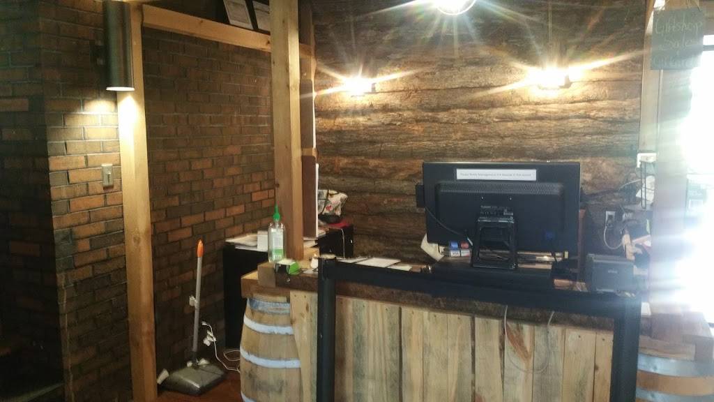 Crocketts Mill | restaurant | 1400 W Gaines St, Lawrenceburg, TN 38464, USA | 9317629541 OR +1 931-762-9541