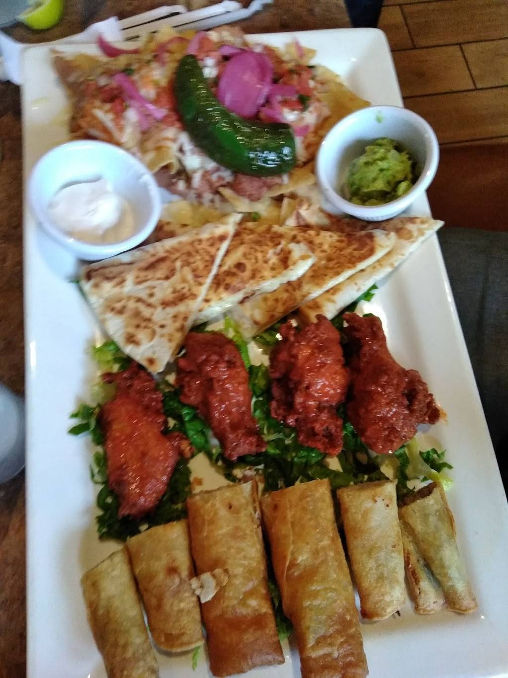 Chapala Mexican Restaurant | restaurant | 245 S 10th St, Santa Paula, CA 93060, USA | 8055252813 OR +1 805-525-2813