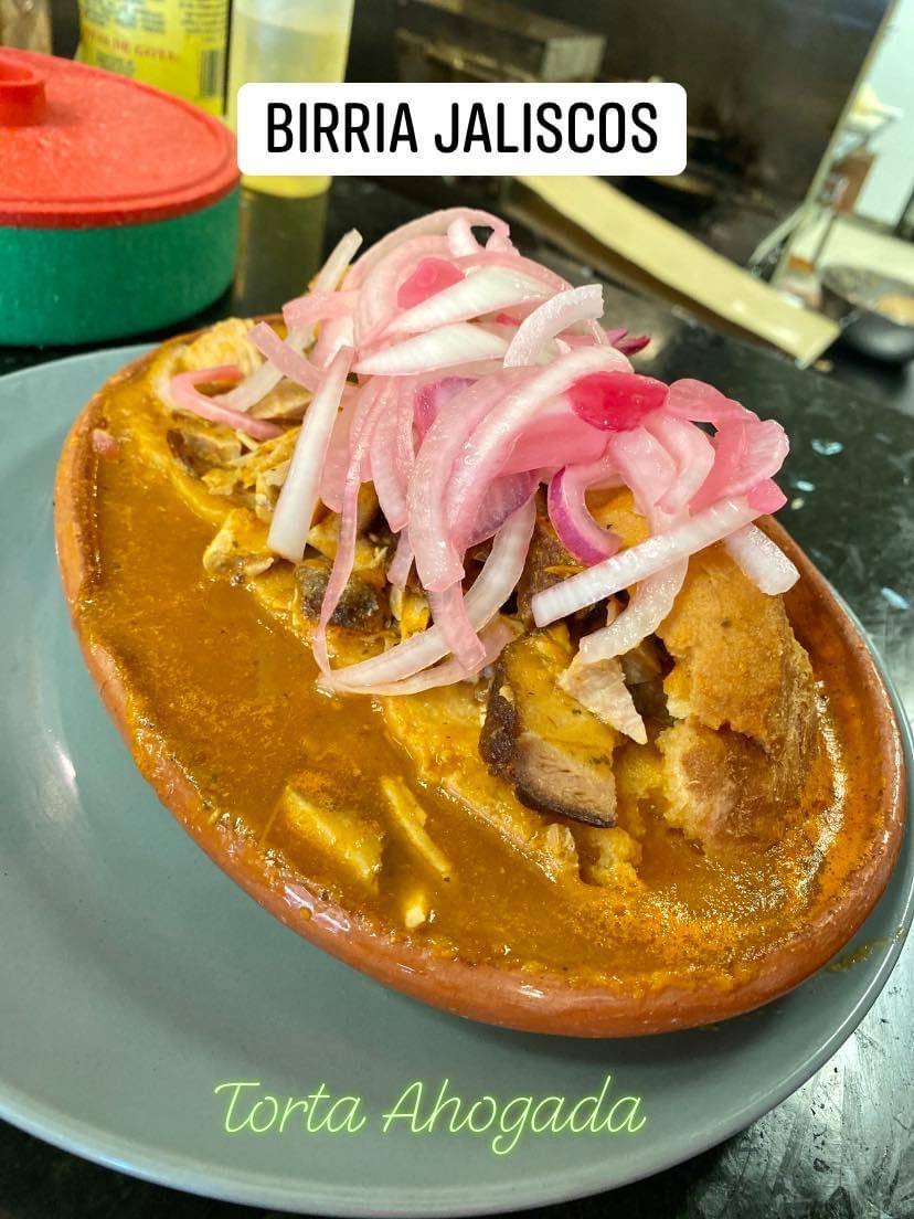 Birrieria Jalisco 2 | restaurant | 304 N Cedar Lake Rd, Round Lake, IL 60073, USA | 8478867089 OR +1 847-886-7089