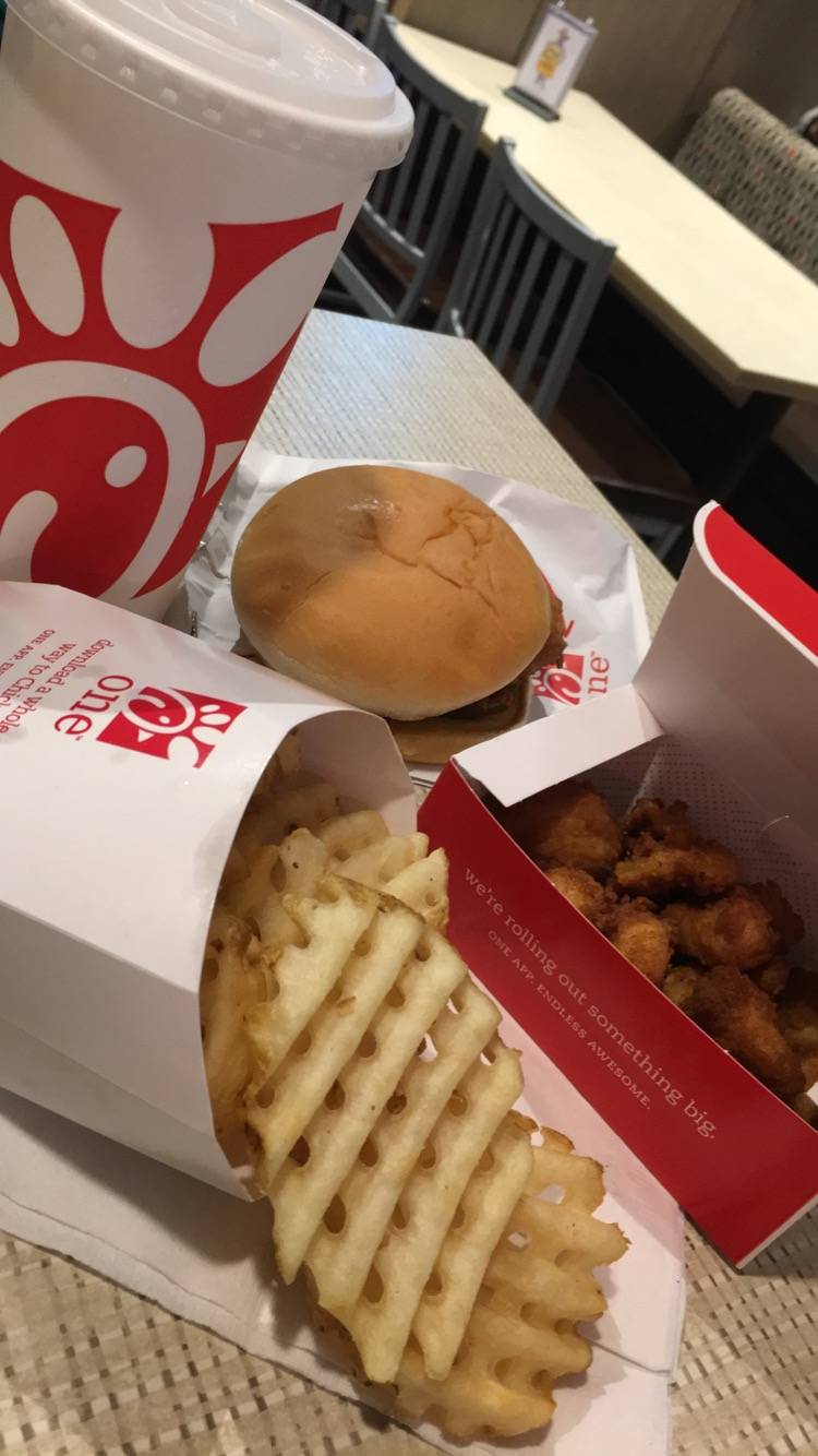 Chick-fil-A | restaurant | 1100 Fall River Ave, Seekonk, MA 02771, USA | 5083364396 OR +1 508-336-4396