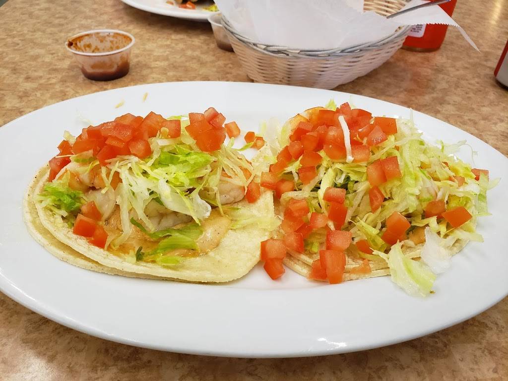 La Rosa Market | restaurant | 6555 Front St, Forestville, CA 95436, USA | 7078878741 OR +1 707-887-8741