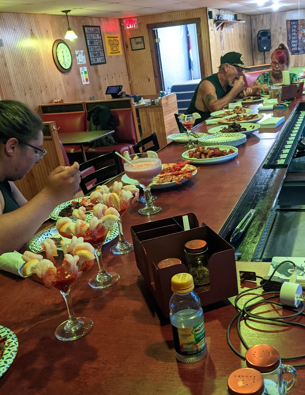 Main street Dugout | restaurant | 125 Main St suite C, Newport, VT 05855, USA | 8023348689 OR +1 802-334-8689