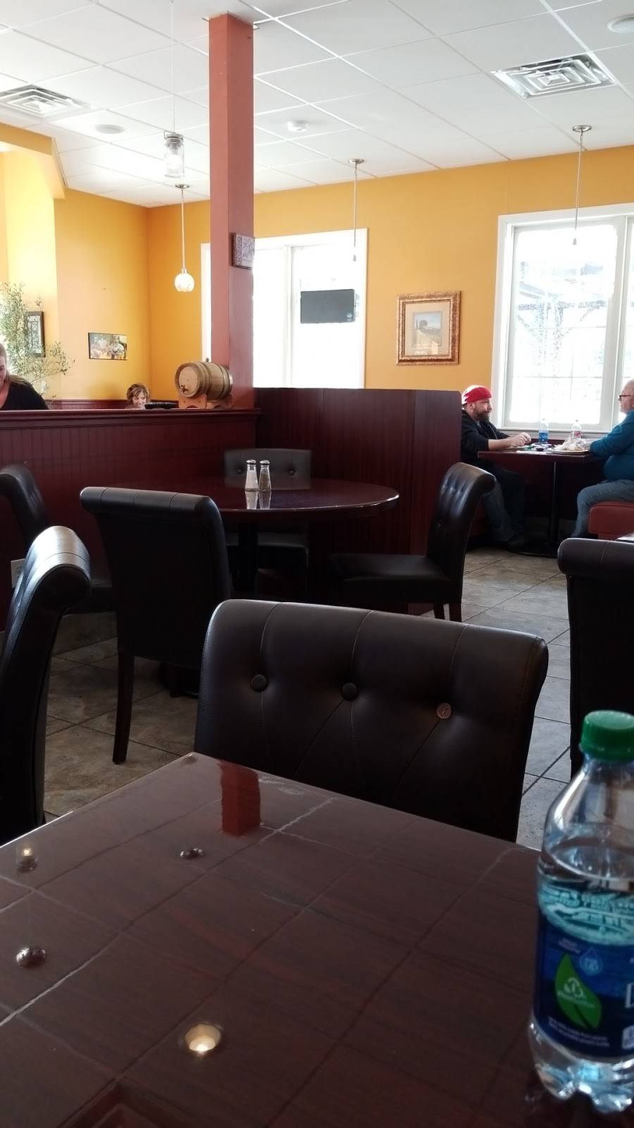 Millos Pizza | restaurant | 575 Franklin Pierce Hwy, Barrington, NH 03825, USA | 6036648871 OR +1 603-664-8871