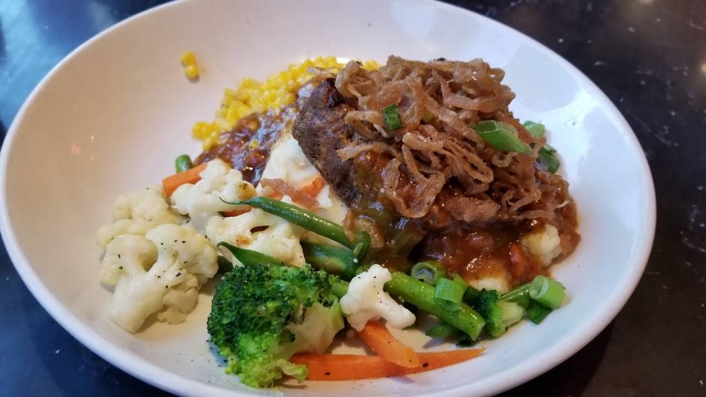 Silver Diner- Reston | restaurant | 11951 Killingsworth Ave, Reston, VA 20194, USA | 7037420801 OR +1 703-742-0801