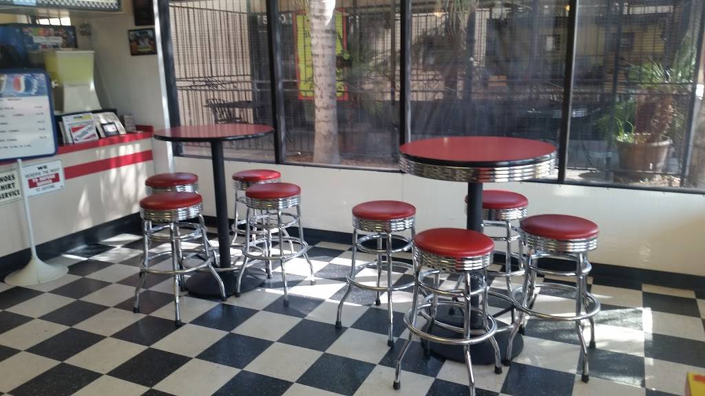 Malt Shop | restaurant | 5600 Auburn St # S, Bakersfield, CA 93306, USA | 6618721088 OR +1 661-872-1088