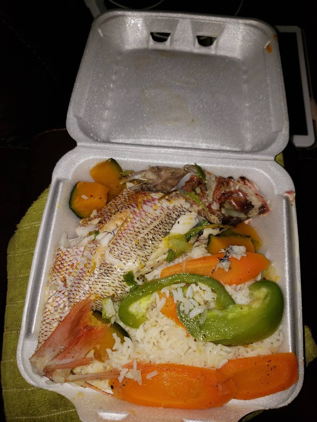 Fire Dutchs Jamaican Take Out | restaurant | 4286 Kingston Rd, Scarborough, ON M1E 2M8, Canada | 4162844848 OR +1 416-284-4848