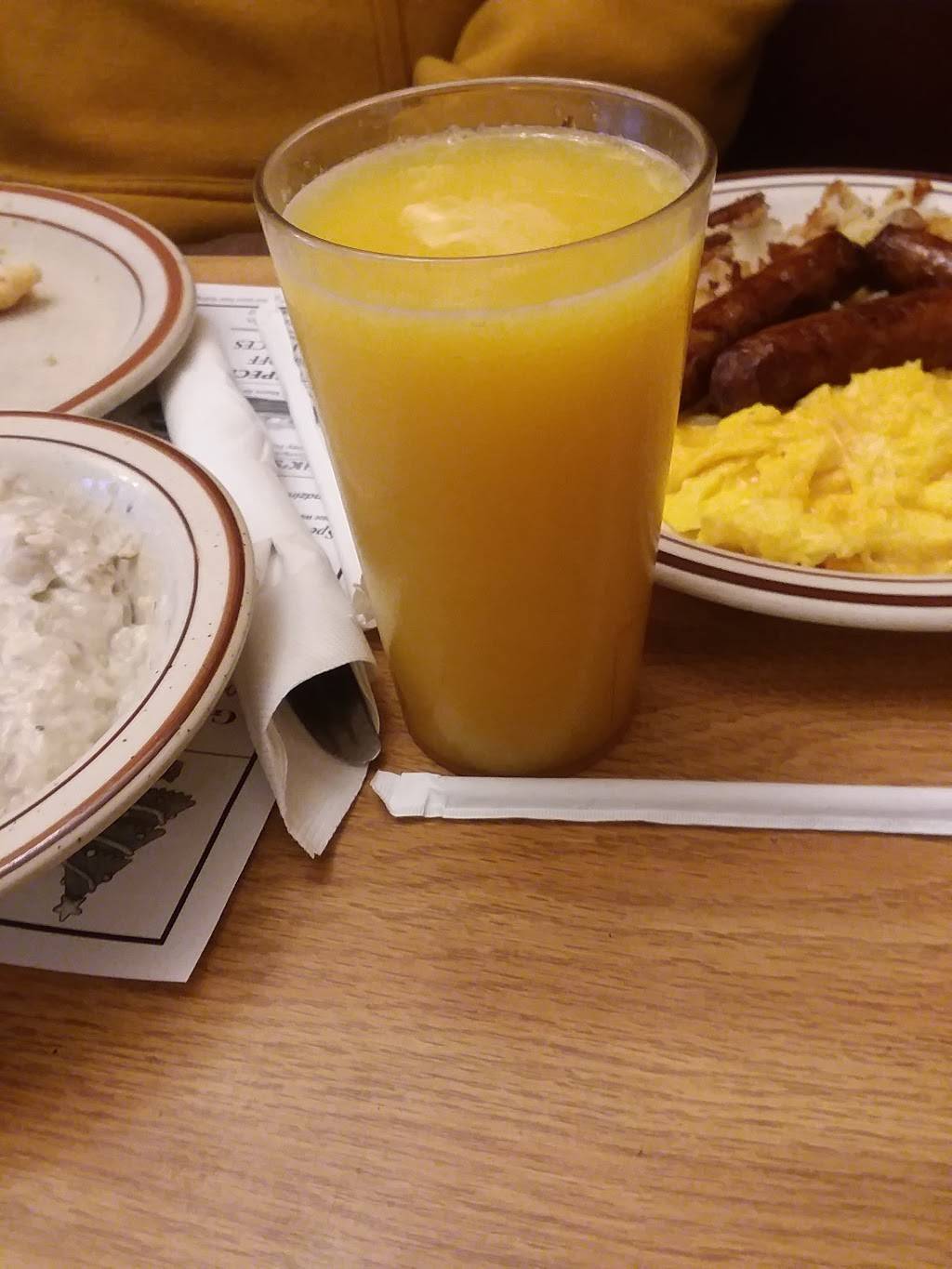 Red Chimney | restaurant | 6501 Fleet Ave, Cleveland, OH 44105, USA | 2164410053 OR +1 216-441-0053