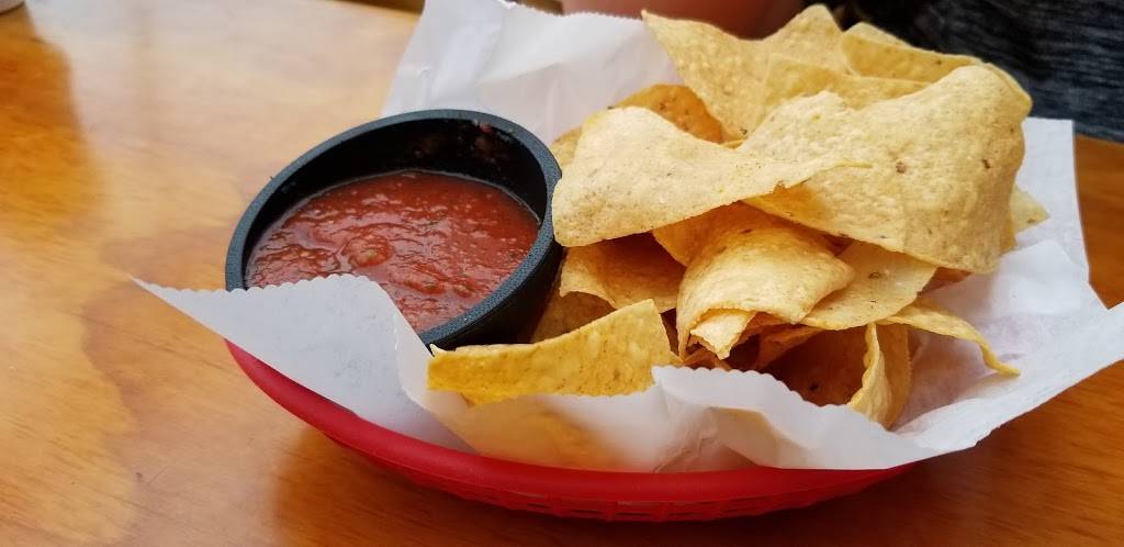 Freds Mexican Cafe | restaurant | 300 Pacific Coast Hwy, Huntington Beach, CA 92648, USA | 7143748226 OR +1 714-374-8226