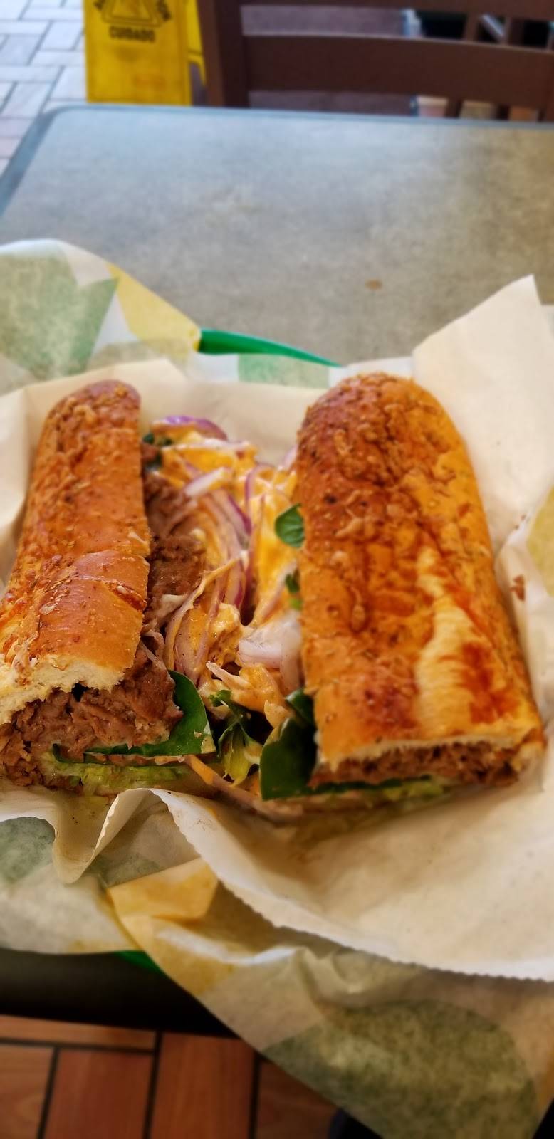 Subway | restaurant | 2923 Linden Ave, Dayton, OH 45410, USA | 9372568233 OR +1 937-256-8233