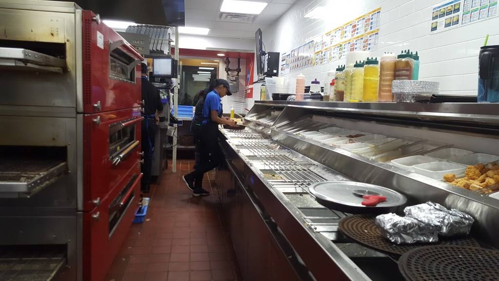 Dominos Pizza | meal delivery | 738 Morris Park Ave, Bronx, NY 10462, USA | 7188226010 OR +1 718-822-6010