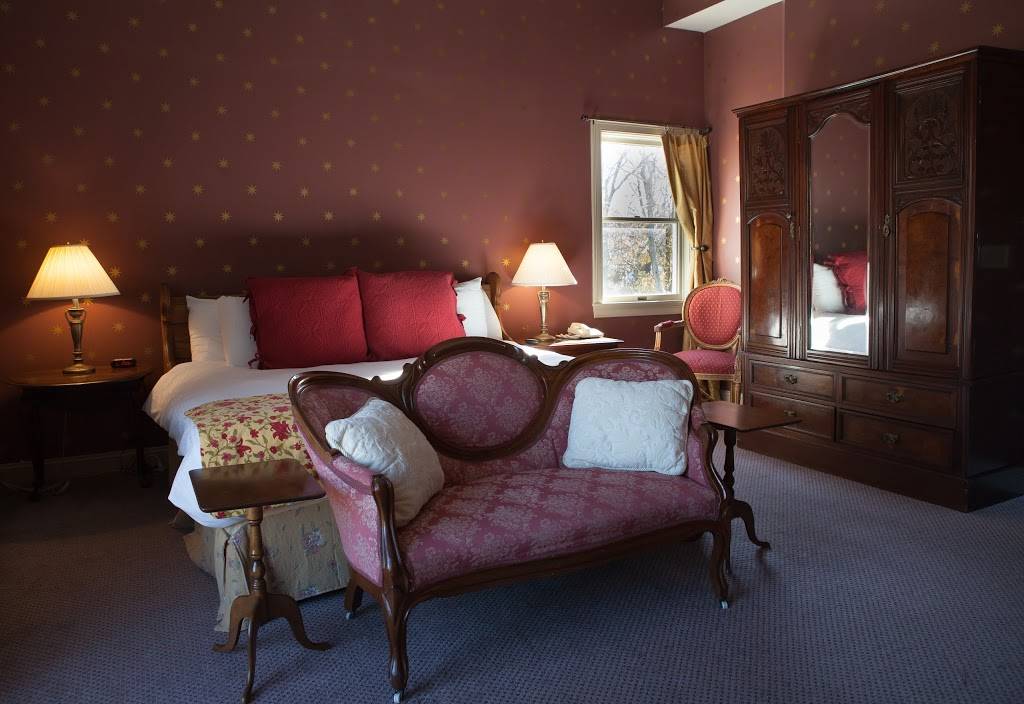 Belfry Bistro | restaurant | 6 Jarves St, Sandwich, MA 02563, USA | 5088888550 OR +1 508-888-8550