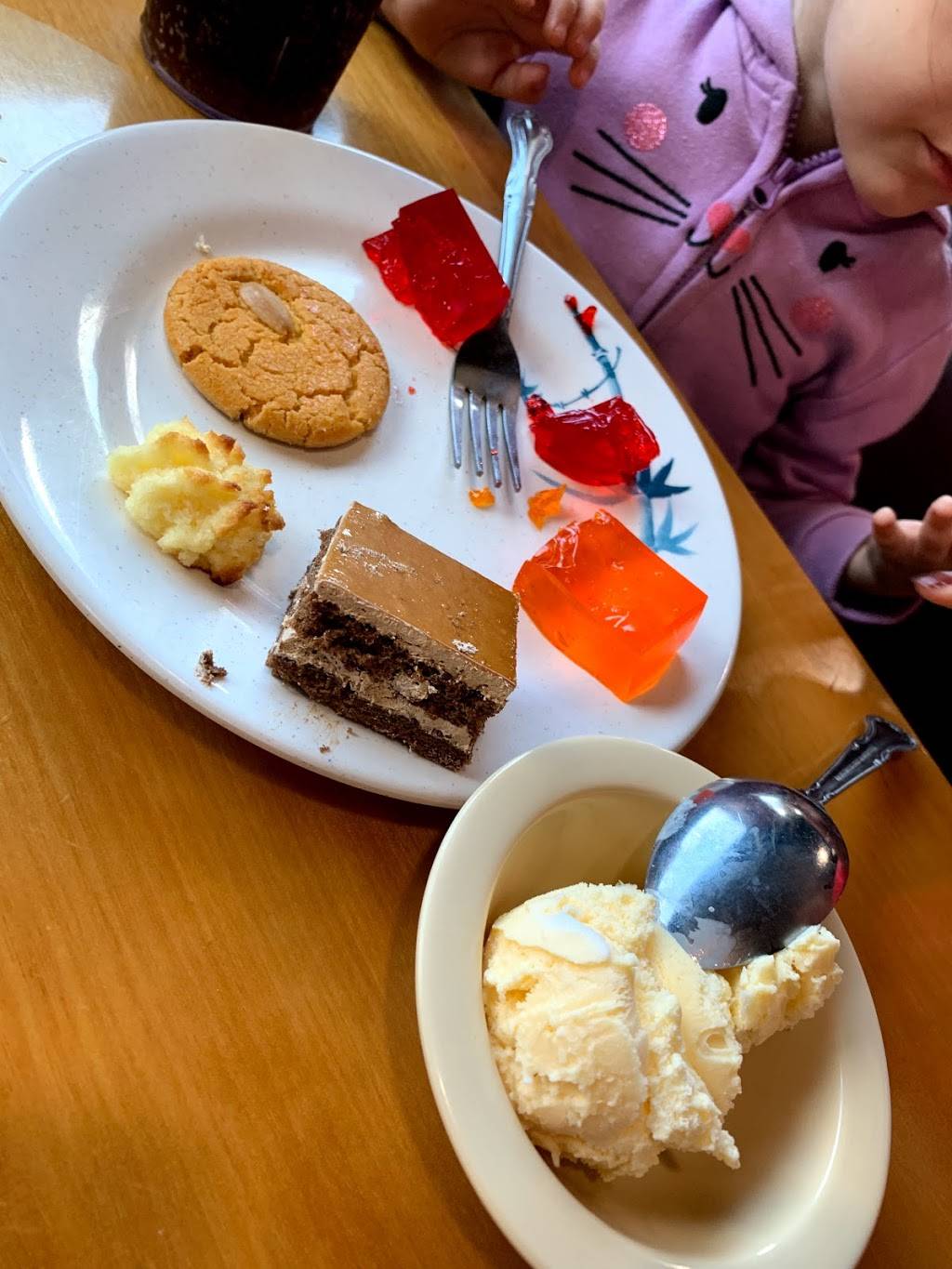 STAR BUFFET Chinese, Japanese & Mongolian | restaurant | 1141 S Mt Vernon Ave, Colton, CA 92324, USA | 9098258082 OR +1 909-825-8082