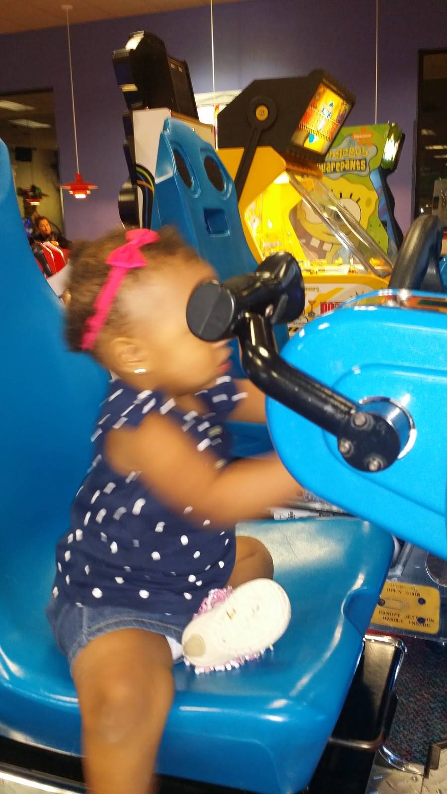 Chuck E. Cheeses | restaurant | 146 FM 1960, Houston, TX 77090, USA | 2818932148 OR +1 281-893-2148