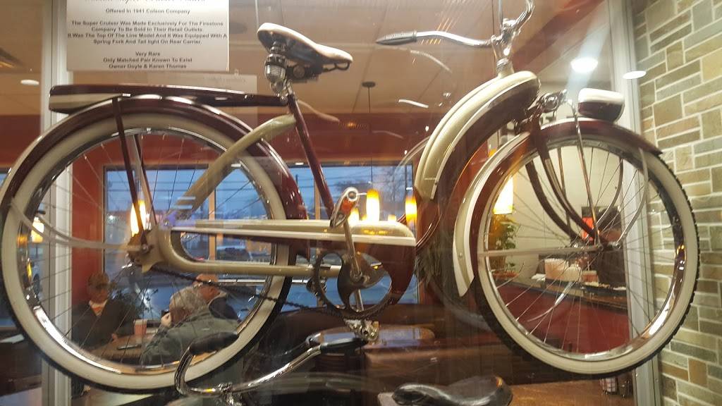 Whataburger | restaurant | 108 N Henderson Blvd, Kilgore, TX 75662, USA | 9039841324 OR +1 903-984-1324