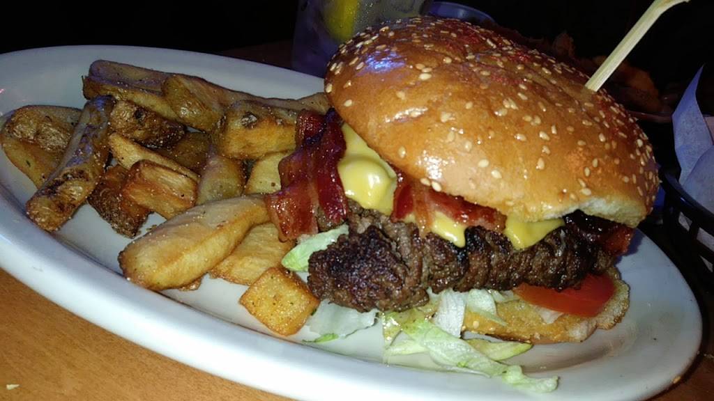 Texas Roadhouse | restaurant | 7039 S Westnedge Ave, Portage, MI 49002, USA | 2693237427 OR +1 269-323-7427