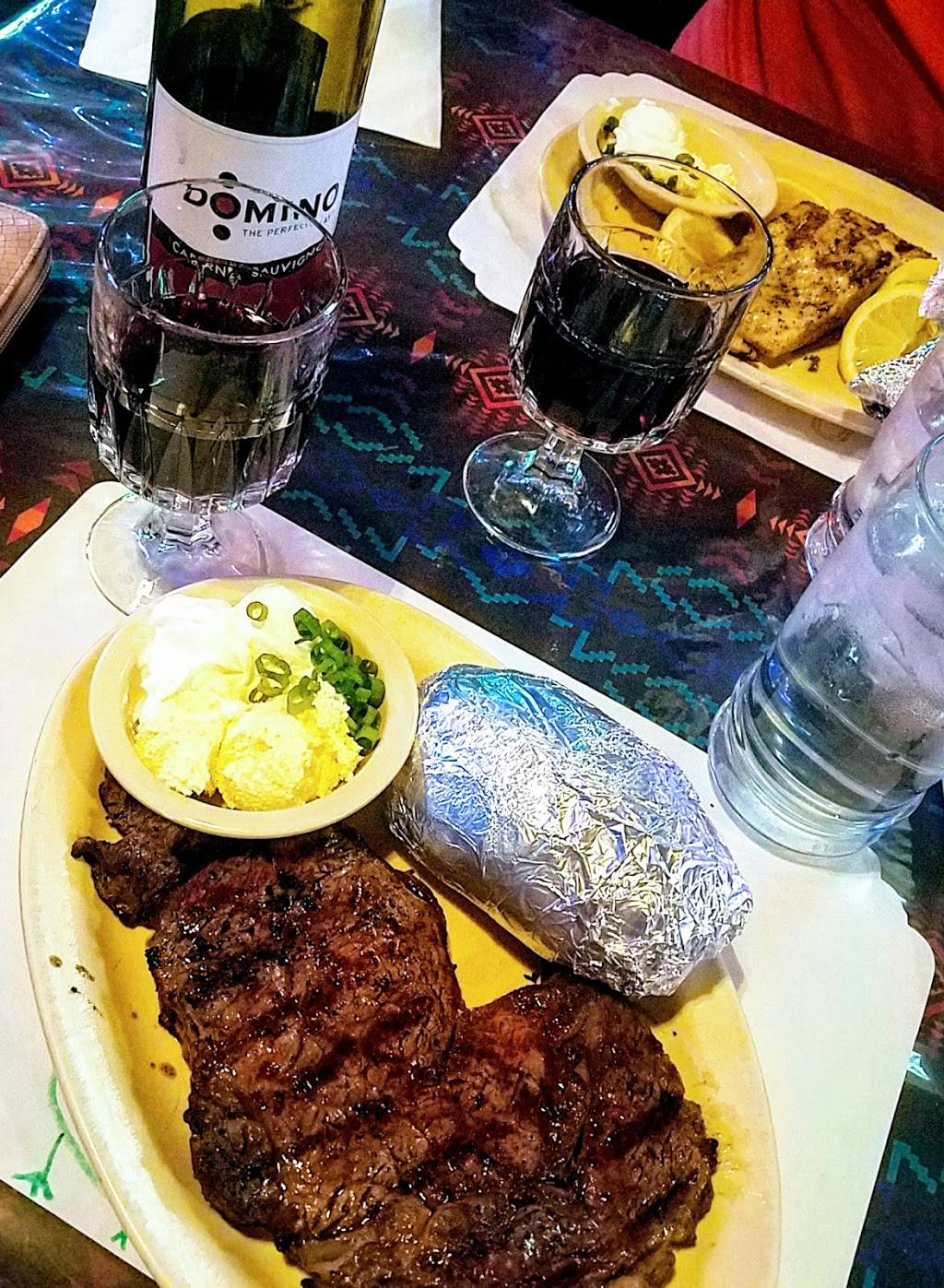 Daisy Maes Steak House | restaurant | 2735 W Anklam Rd, Tucson, AZ 85745, USA | 5207928888 OR +1 520-792-8888