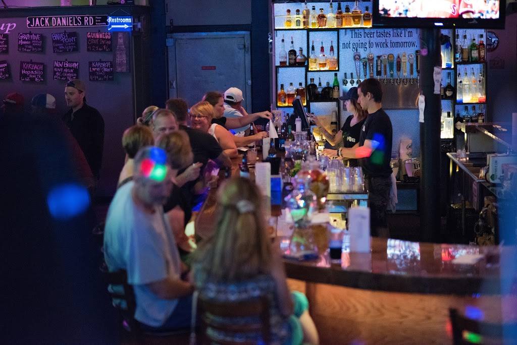 Scottys Pub on the Bay | night club | 3202 Marina Bay Dr, League City, TX 77573, USA | 2813397474 OR +1 281-339-7474