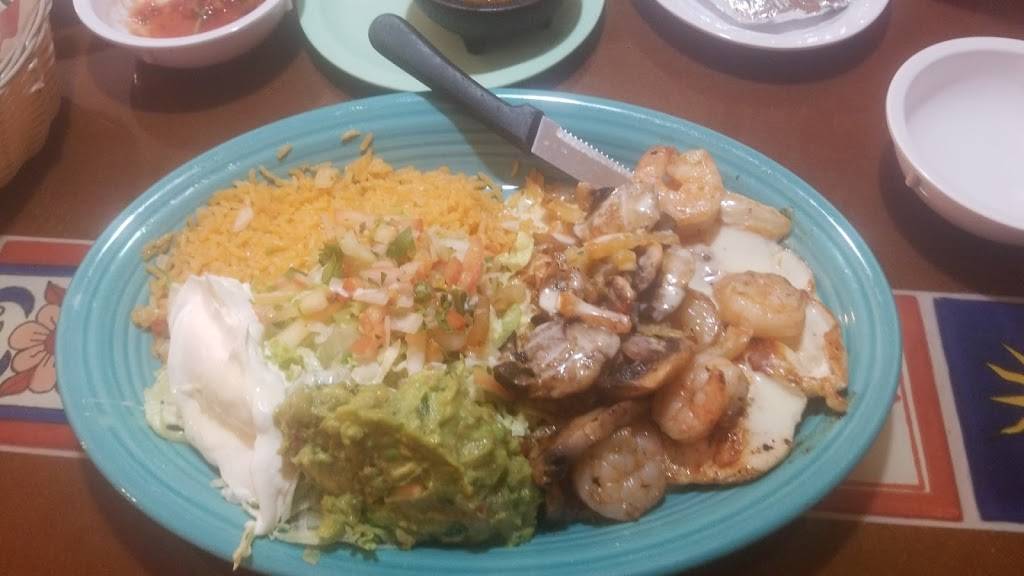 La Fiesta Charra | restaurant | 965 Hawkeye Ave SW, Le Mars, IA 51031, USA | 7125464030 OR +1 712-546-4030
