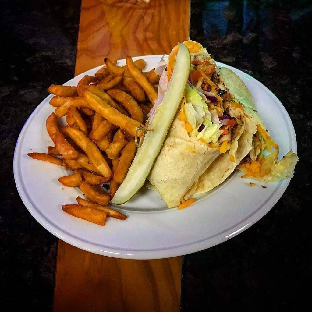 Pops Bar and Grill | restaurant | 210 Giant Dr, Richmond, VA 23224, USA | 8049183263 OR +1 804-918-3263